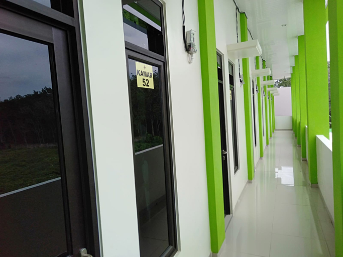 Public Area 5, OYO 90930 Wisma Hana Hani, Lampung Selatan