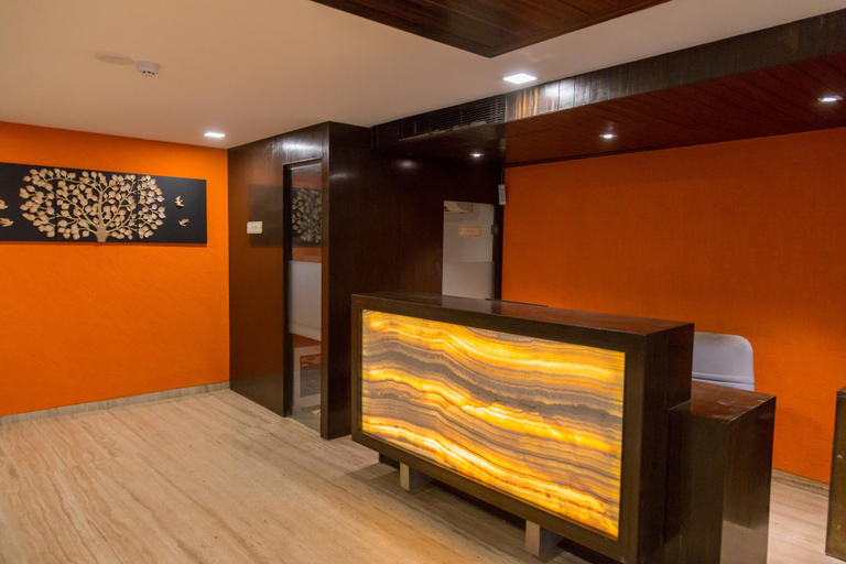 Public Area 2, Ginger Ahmedabad, Satellite, Ahmadabad