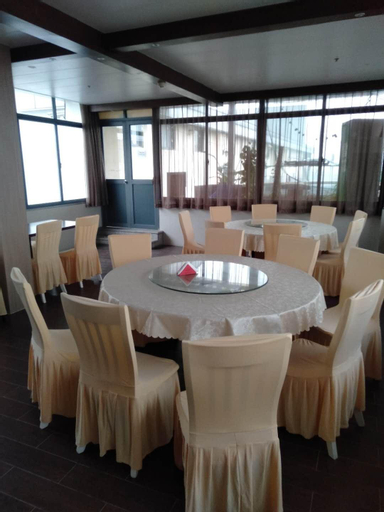 Food & Drinks 5, Starway Hotel Shanghai International Tourism Resort Xiupu Road, Shanghai