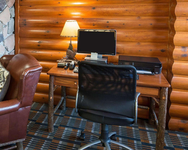 Public Area 2, Quality Inn Ashland - Lake Superior, Lake Superior