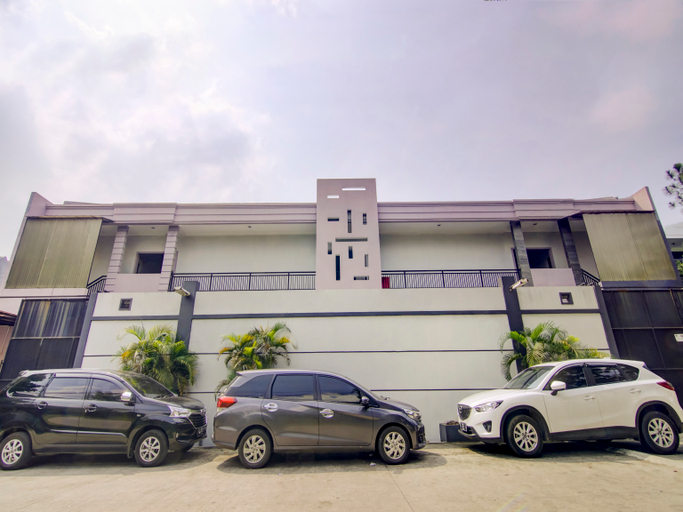 Public Area 1, OYO Life 90085 Meruya Place, Jakarta Barat