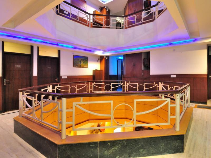 Public Area 3, Hotel Shelton, Delhi
