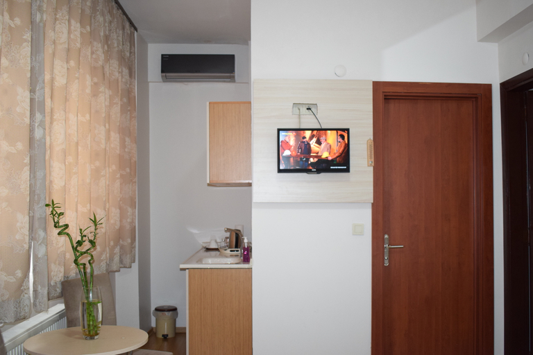 Others, Royal Suites Beşiktaş, Beşiktaş
