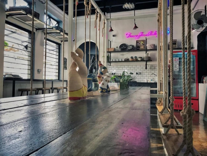 Public Area 2, The Brownstone Hostel & Space, Kinta