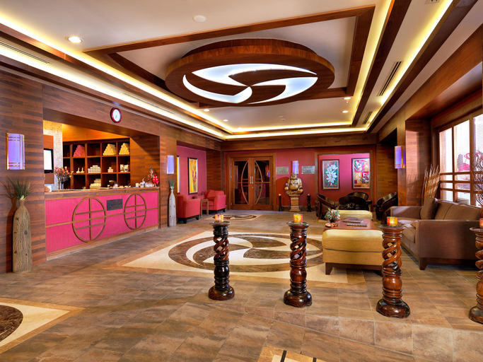 Public Area 4, Crystal De Luxe Comfort Collection, Kemer