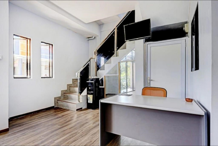 Public Area 3, OYO 90527 Homestay 81 Baloi - A, Batam