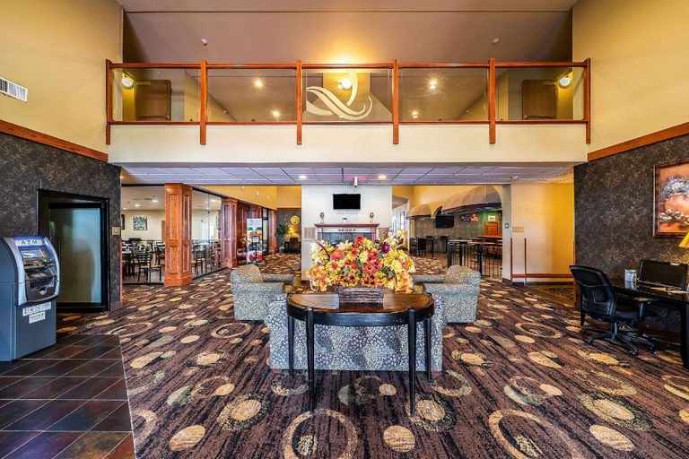 Public Area 2, Quality Inn & Suites Hannibal West, Marion
