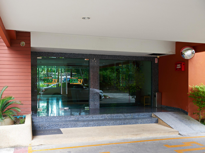 Public Area 2, Phuket Ecozy Hotel, Phuket Island