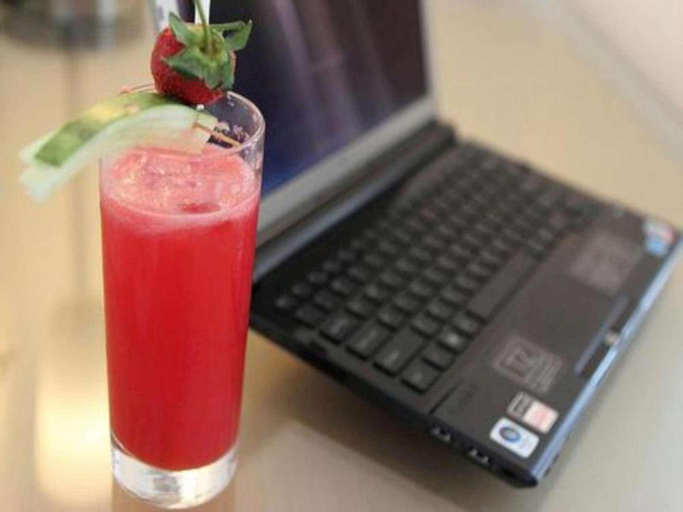 Food & Drinks 20