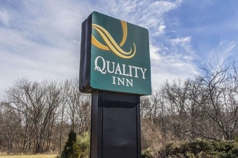 Others 1, Quality Inn Cromwell - Middletown, Middlesex