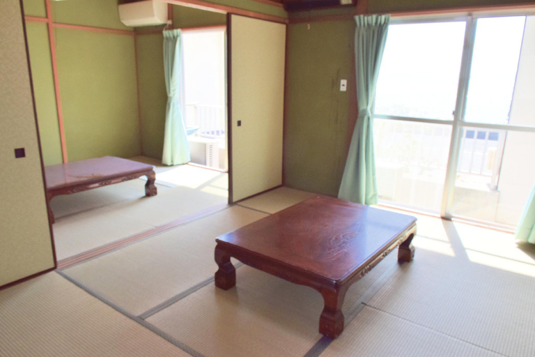 Bedroom 2, Shodoshima [10 or more people allowed] with BBQ equipment! Perfect guesthouse for groups on Shodoshima!, Tonoshō