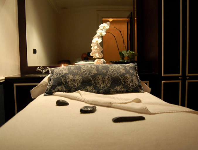 Bedroom 3, Cape Royale Luxury Apartments by Stay In Luxury, City of Cape Town