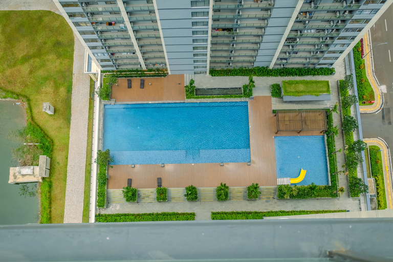 Exterior & Views 4, Fancy and Nice Studio at Daan Mogot City Apartment By Travelio, West Jakarta