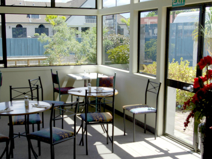 Food & Drinks 4, Abbots Hamilton - Hotel and Conference Centre, Hamilton