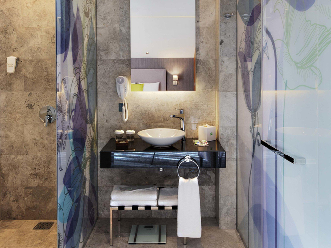 Bathroom 4, ibis Styles Istanbul Atasehir, Maltepe