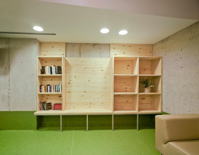 Public Area 2, Loop Inn Hostel Cartagena, Murcia