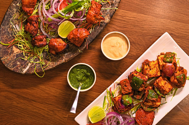 Food & Drinks 5, Perfectstayz Premium The Pride, Dehradun