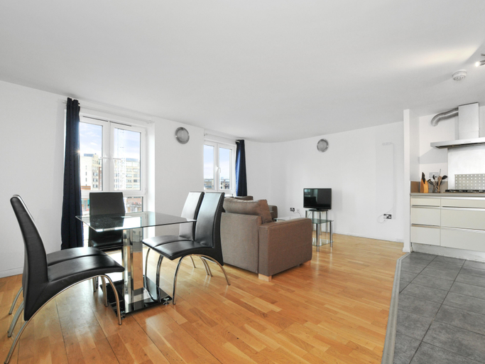 Others 4, Access Apartments City, London