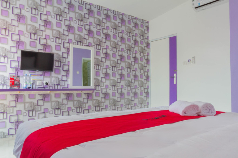 Bedroom 25