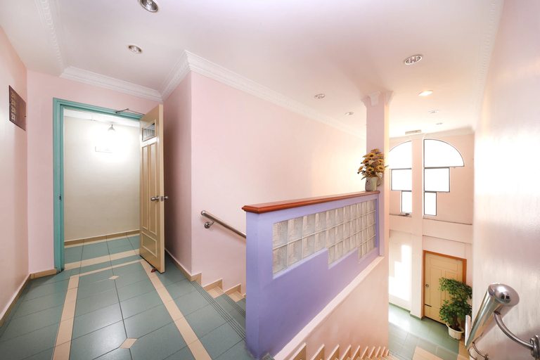 Public Area 2, Hotel Famous Inn, Malacca City
