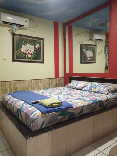 Bedroom 2, Hotel Grand Merak, Karawang
