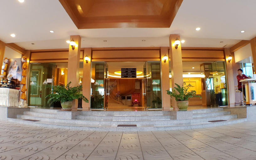 Public Area 2, Major Grand Hotel, Chum Phae