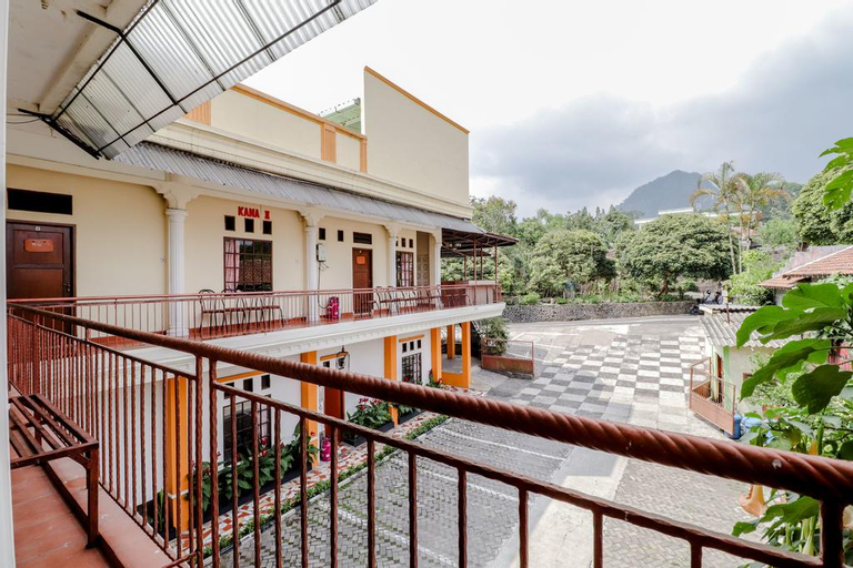 Exterior & Views 5, Hotel Kana Kaliurang, Sleman