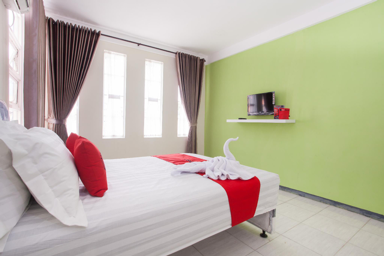 Bedroom 23