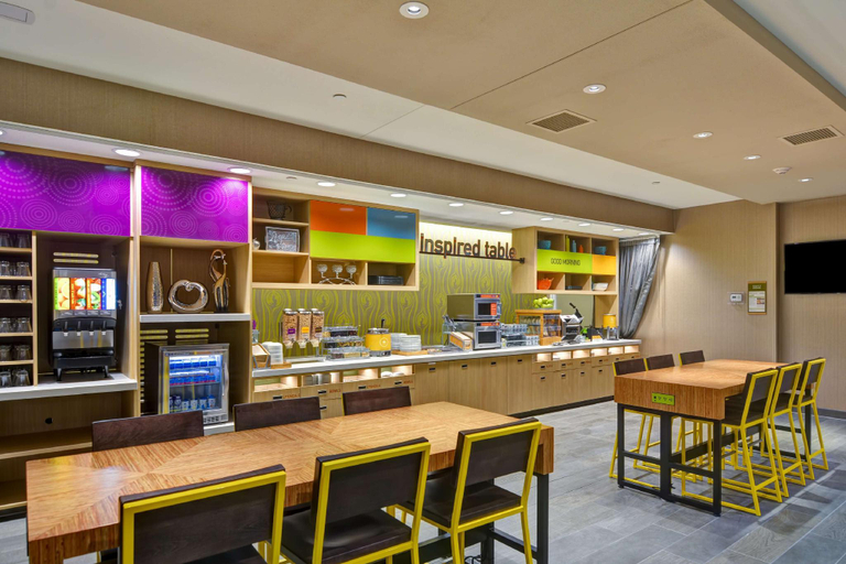 Food & Drinks 5, Home2 Suites by Hilton Rochester Mayo Clinic Area, Olmsted