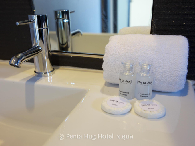 Bathroom 4, Pentahug Hotel, Muang Ubon Ratchatani