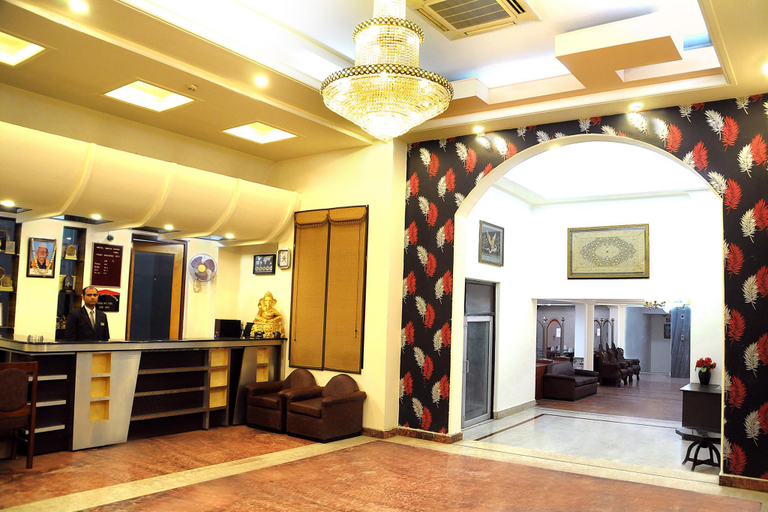 Public Area 2, Hotel Ganga Ratan, Agra