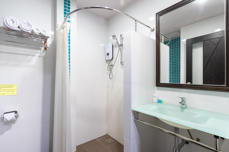 Bathroom 5, The BluEco Hotel, Phuket Island