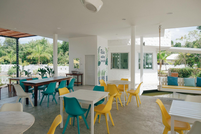 Food & Drinks 5, Anavilla Tangke Resort, Khanom