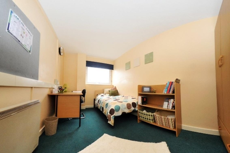 Bedroom 3, John Lester and Eddie Colman Courts (Campus Accommodation), Manchester