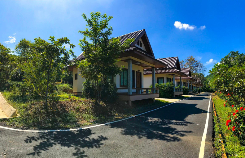 Exterior & Views 1, BaanSuantip Resort Sattahip, Sattahip
