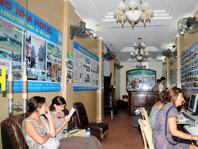 Public Area, Phong Nha Hotel, Huế