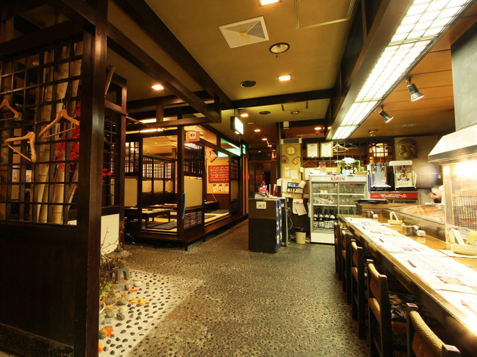 Food & Drinks 5, Areaone Chitose, Chitose