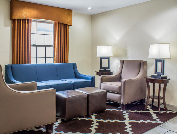 Public Area 2, Quality Inn Newton at I-80, Jasper