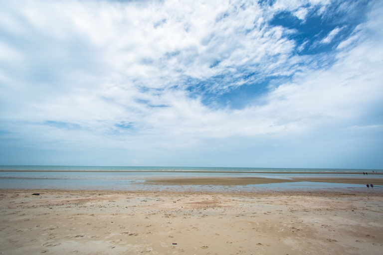 Others 5, Baan Sea Talay, Cha-Am