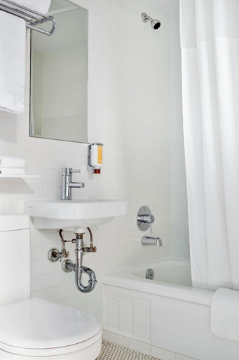 Bathroom 4, The Burrard, Greater Vancouver