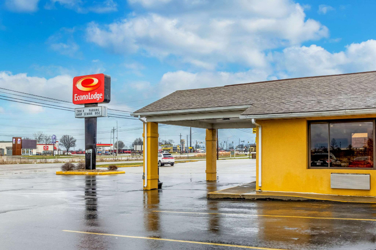 Others 3, Econo Lodge Seymour, Jackson