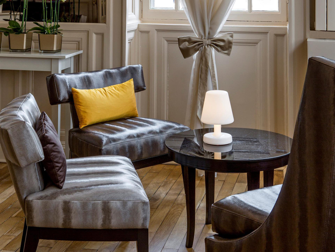 Public Area 3, Best Western Grand Hotel De Bordeaux, Cantal