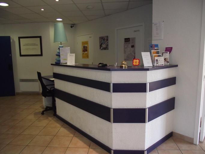 Public Area 2, P'tit Dej-Hotel Carcassonne, Aude