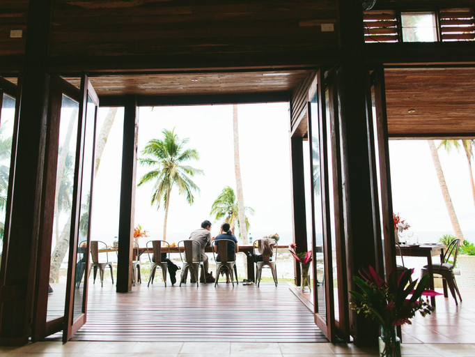 Food & Drinks 4, The Remote Resort, Cakaudrove