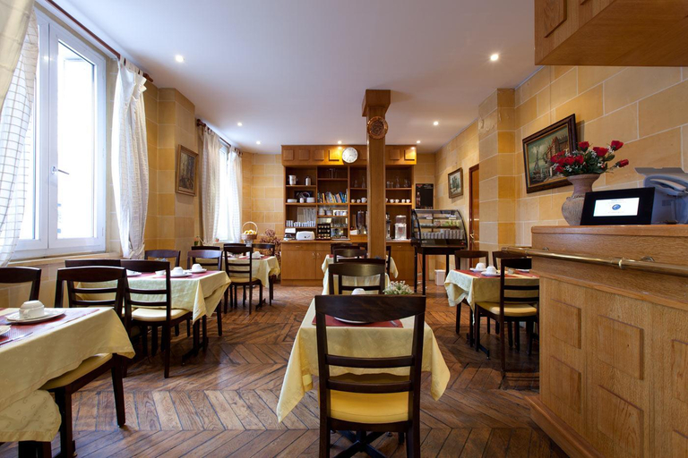 Food & Drinks 4, Hotel du Square d'Anvers, Paris