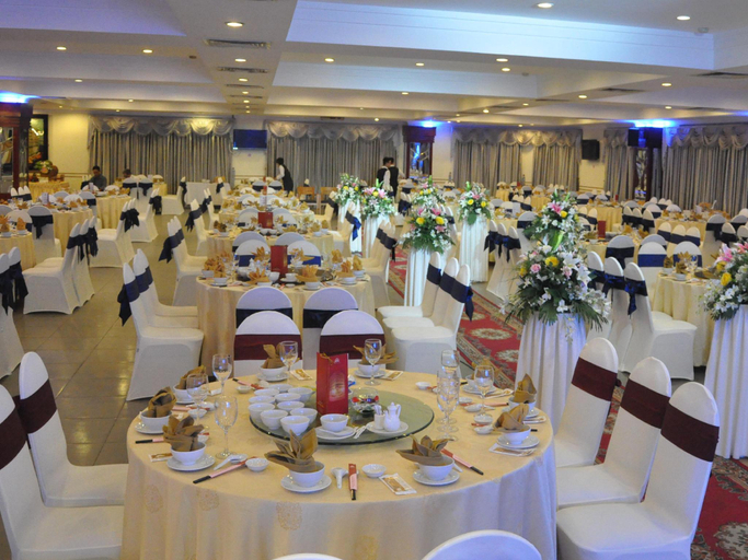 Food & Drinks 5, Arc En Ciel Hotel, Ho Chi Minh City