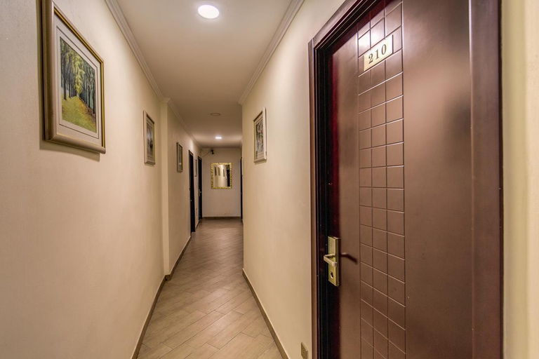 Public Area 2, Giusi Rooms - Aetheria Esquilinus Guesthouse, Rome