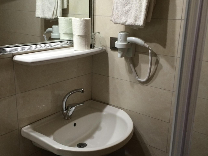 Bathroom 4, Hotel Oludeniz, Fethiye
