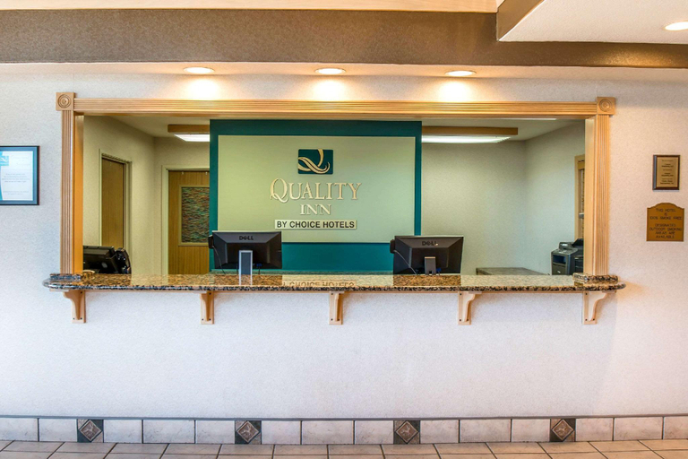 Public Area, Quality Inn Burlington, Kit Carson