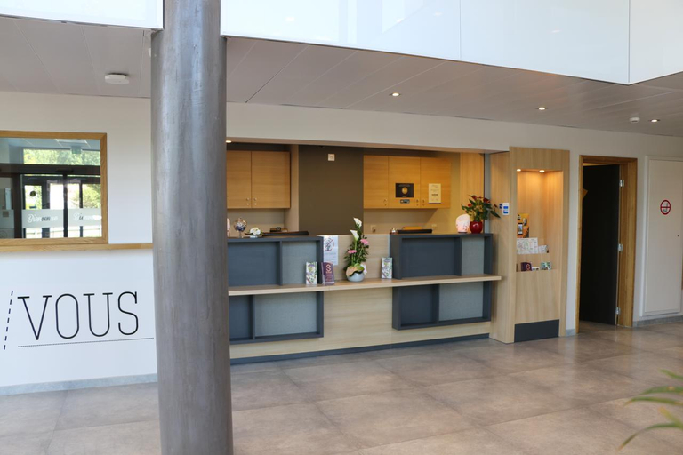 Public Area 3, CAMPANILE METZ NORD - Woippy, Moselle